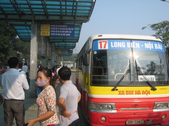 Xe bus 17 Long Biên đi Sân Bay Nội Bài-Taxi Nội Bài